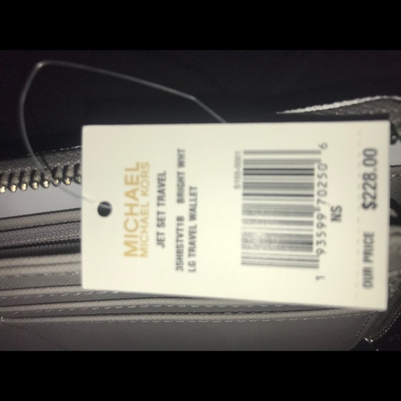 NEW MICHAEL KORS Large TriFold Wallet Signature MK - Picture 10 of 12